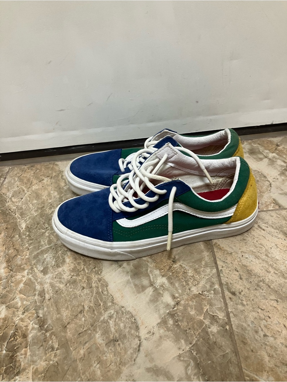 Vans Old Skool Yacht Club Sneakers - Size 7